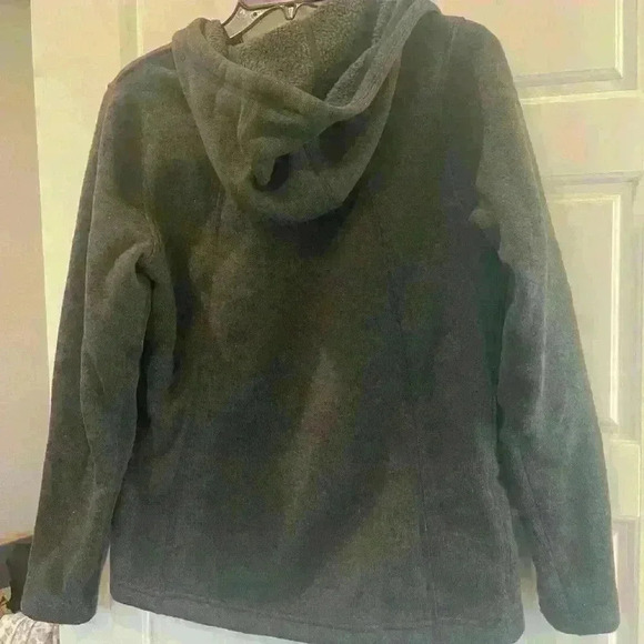 The North Face Women’s jacket. Size Small Color Black with Hood - Picture 15 of 16